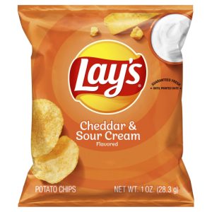 Lay's Cheddar & Sour Cream Flavored Potato Chips (1 oz)